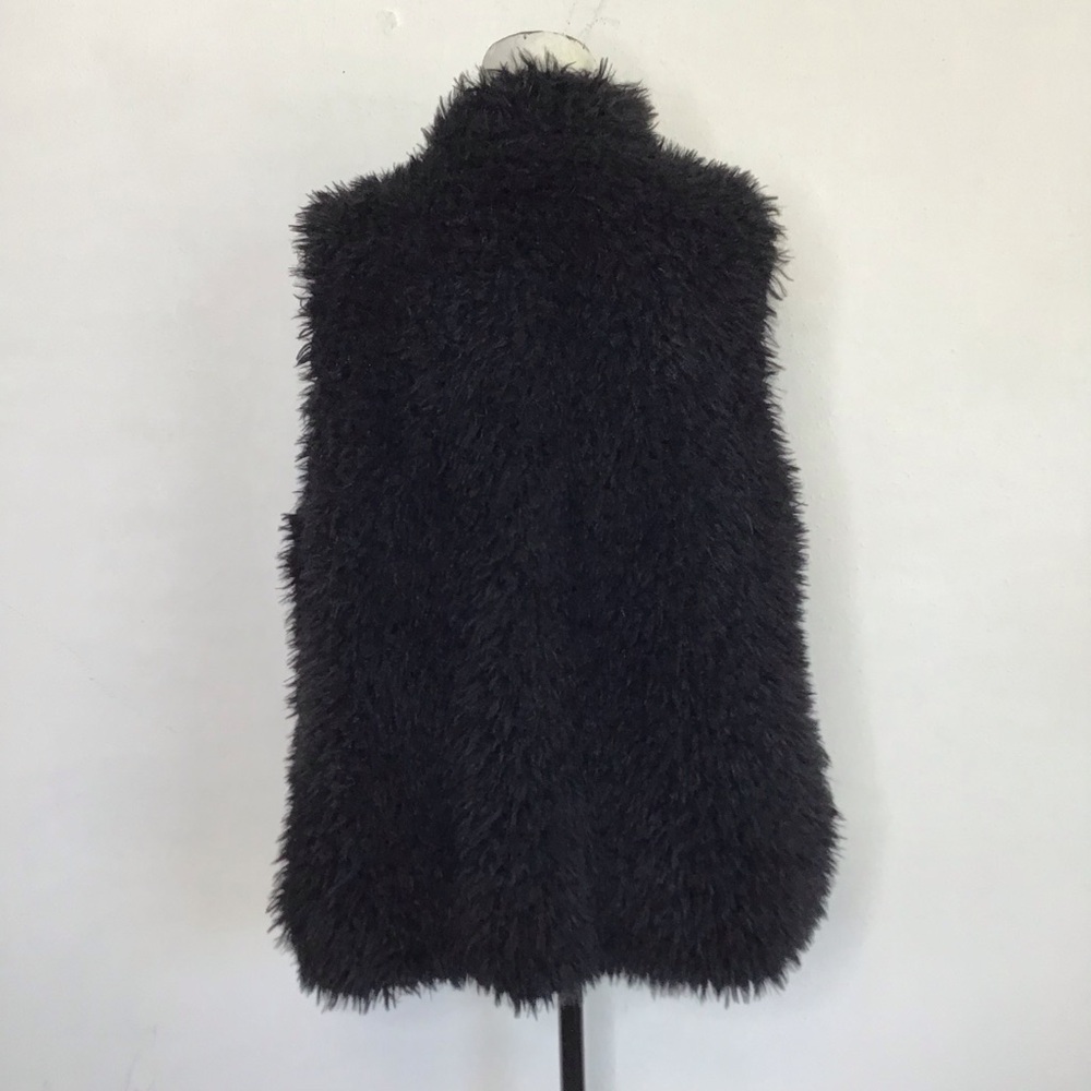 P.J. Salvage Women Classy Elegant Black Fuzzy Faux Fur Sleeveless Vest Jacket M - Picture 2 of 12